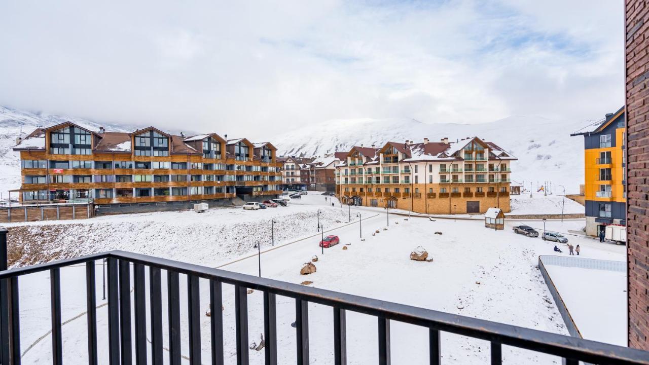 New Gudauri Km Apartments Luaran gambar