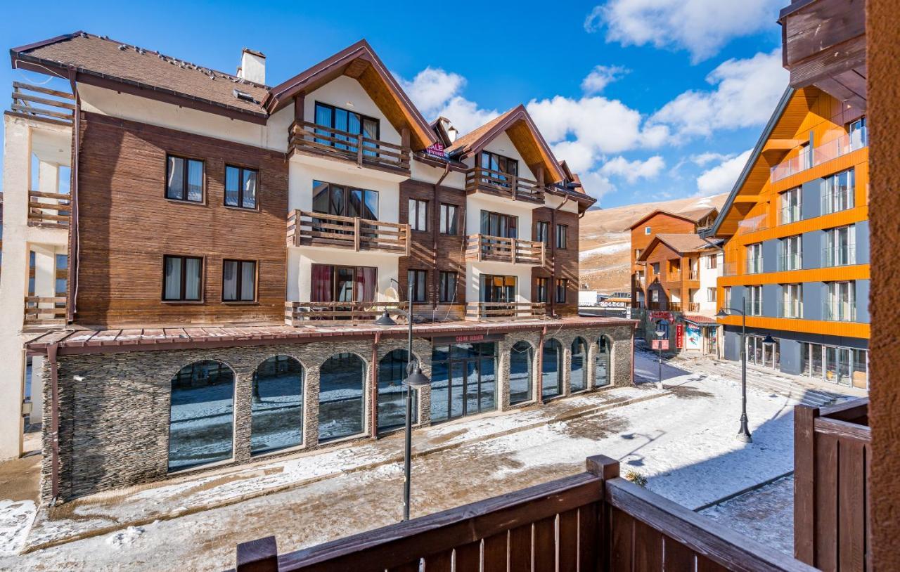 New Gudauri Km Apartments Luaran gambar